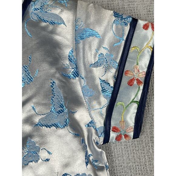 2 Piece Chinese Outfit Toddler Size 2 Blue Embroidered Floral Butterflies NWT - Picture 13 of 15